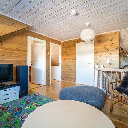 Three-Bedroom Holiday Cottage Tjorhom Kültér fotó