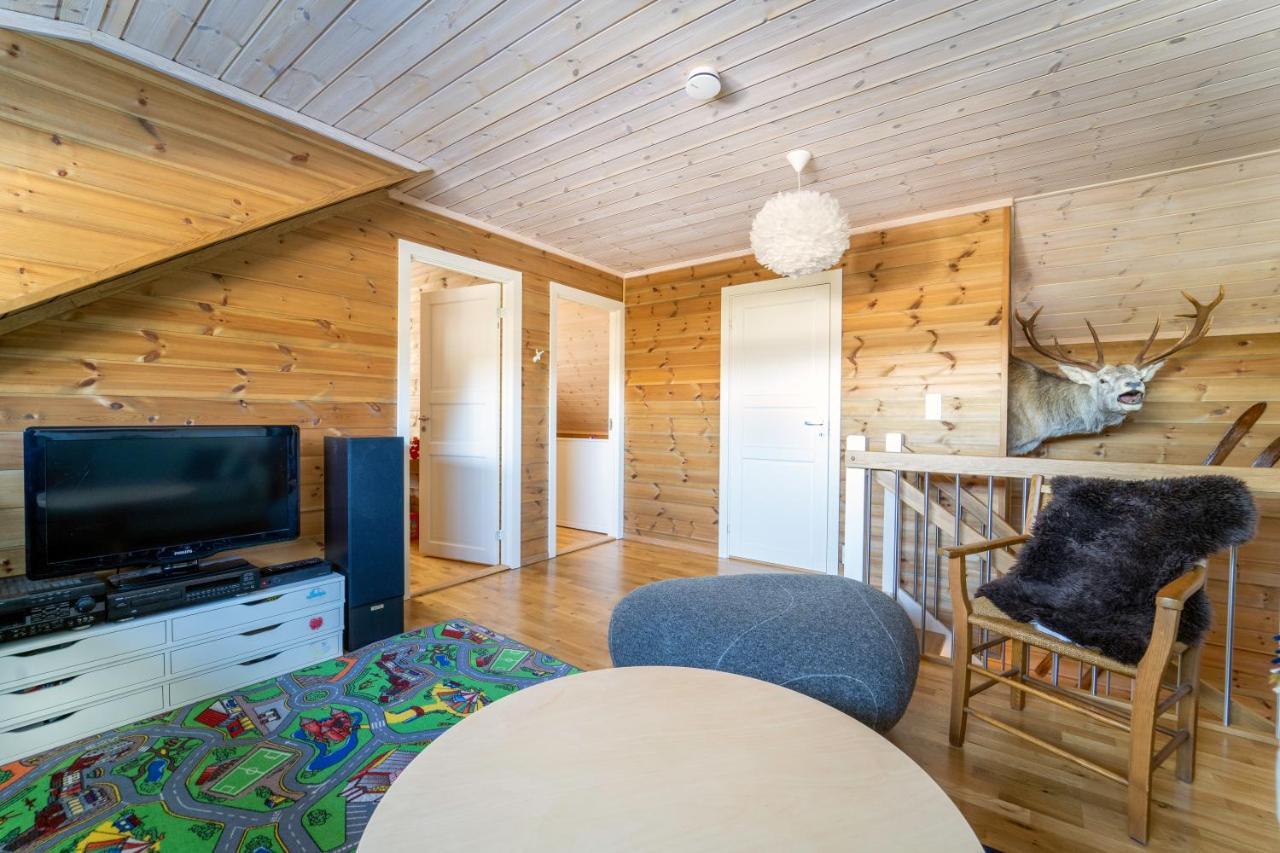Three-Bedroom Holiday Cottage Tjorhom Kültér fotó